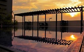 Hotel Trinitarias Suites